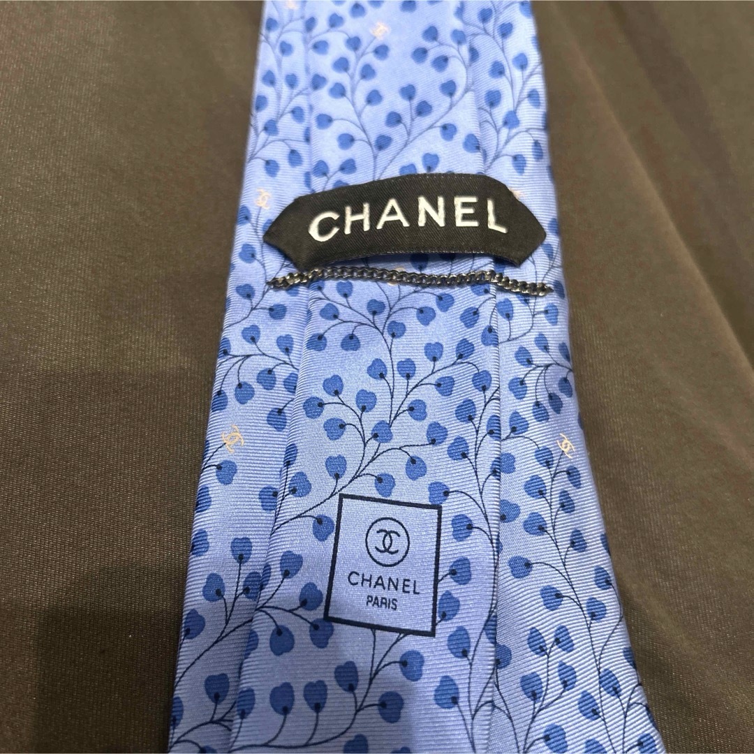 CHANEL(シャネル)の【CHANEL】イタリア製　ココマーク　花柄ネクタイ【シャネル】 メンズのファッション小物(ネクタイ)の商品写真