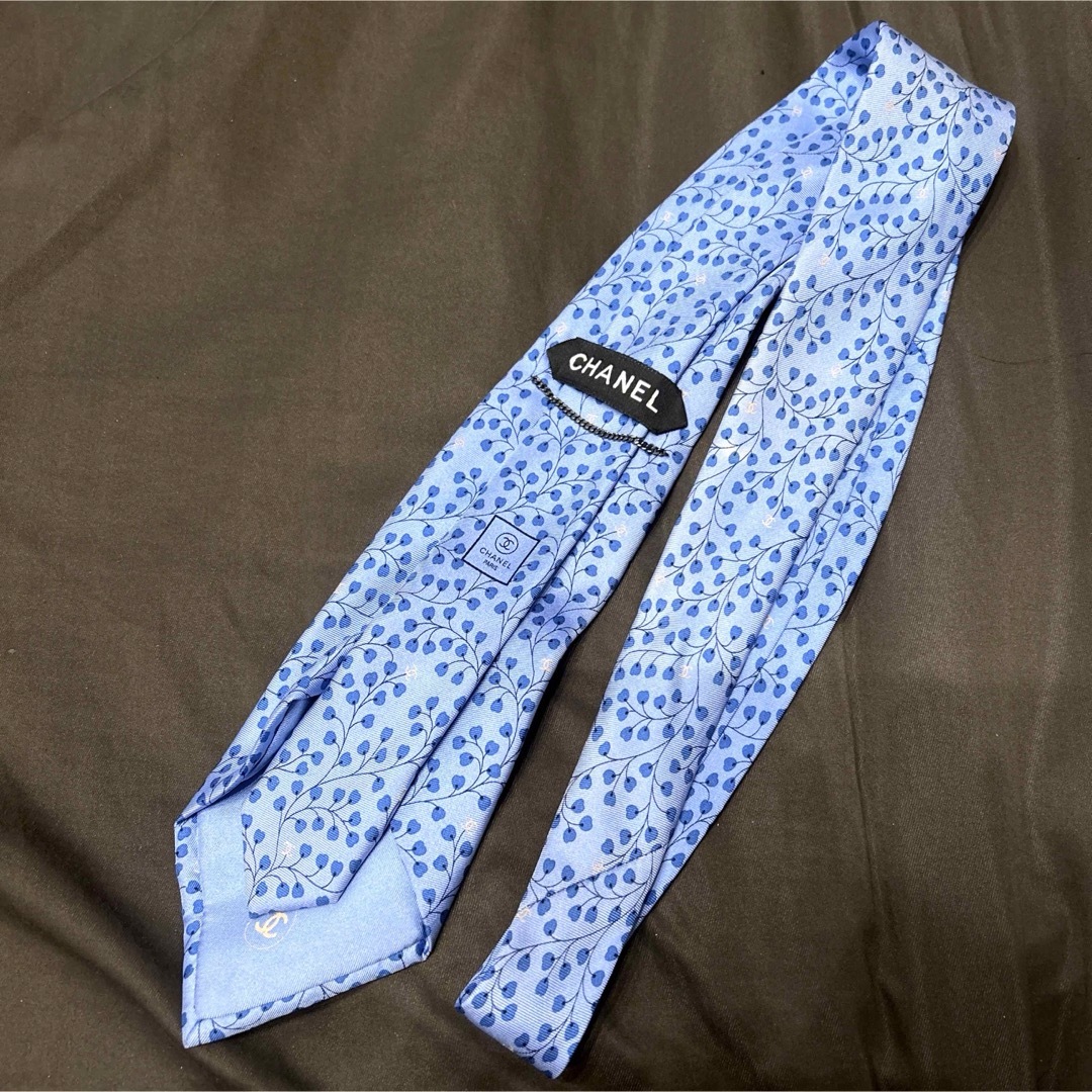 CHANEL(シャネル)の【CHANEL】イタリア製　ココマーク　花柄ネクタイ【シャネル】 メンズのファッション小物(ネクタイ)の商品写真