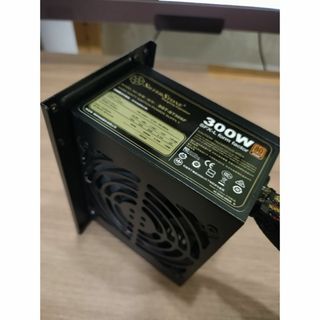 ASRock マザーボード B760 tw/d4(OEM)の通販 by C.H's shop｜ラクマ