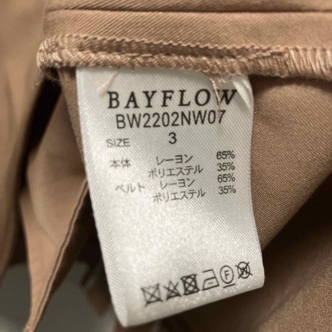 BAYFLOW - BAYFLOW トレンチコート ピンクベージュ Mサイズの BAYFLOW - BAYFLOW トレンチコート ピンクベージュ Mサイズの