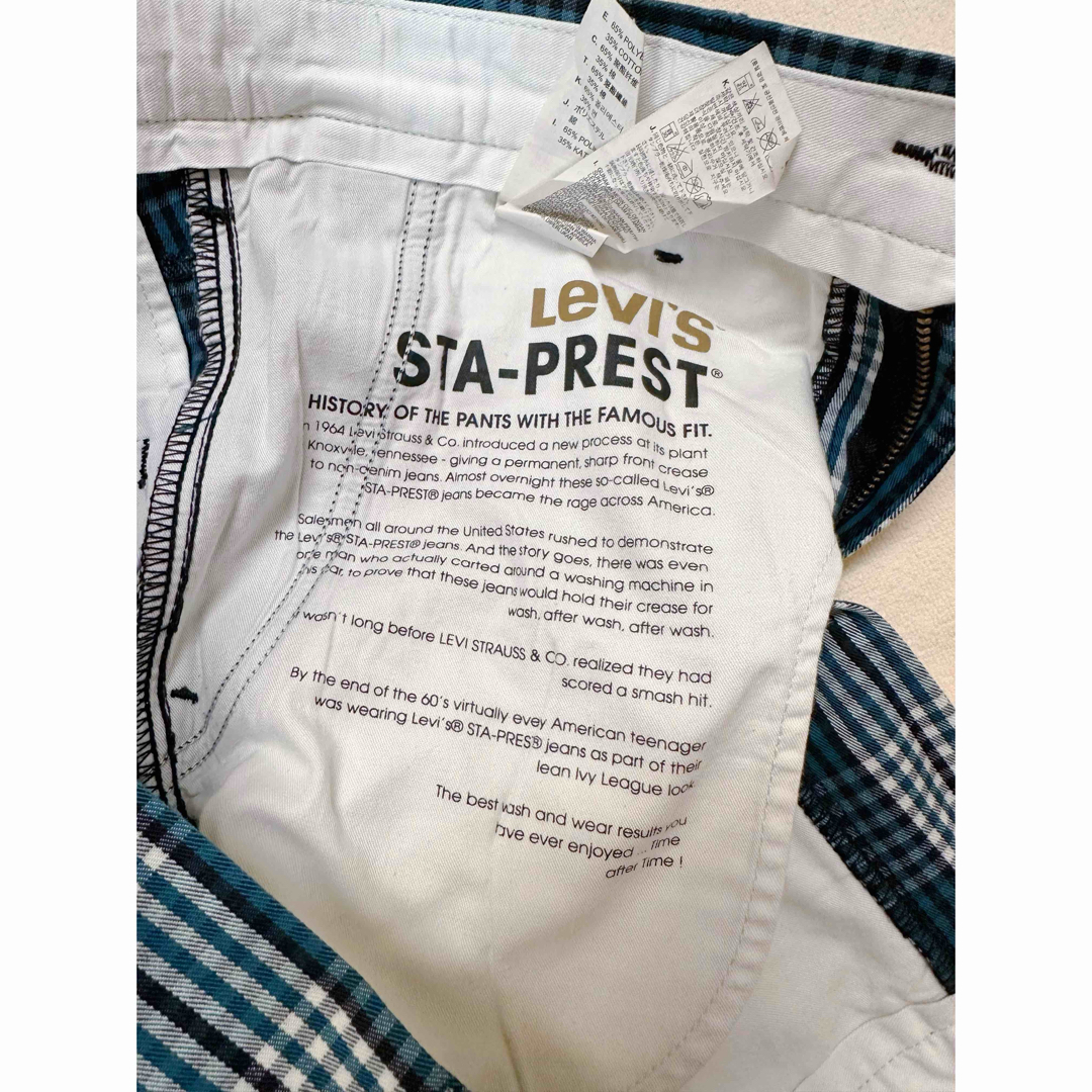 Levi's(リーバイス)のLevi's STA-PREST チェックハーフパンツ L 未使用に近い メンズのパンツ(チノパン)の商品写真