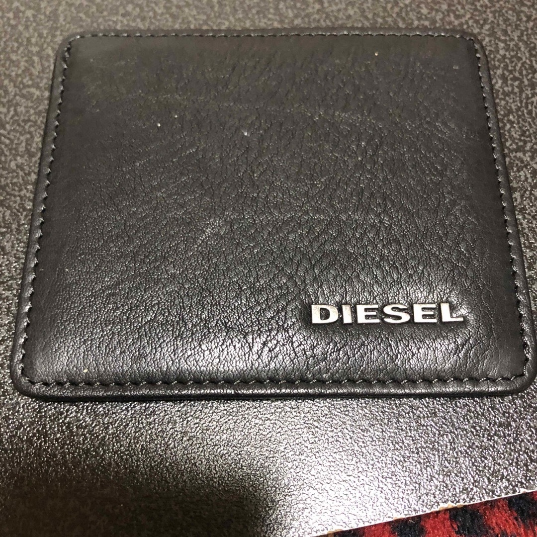 DIESEL(ディーゼル)のDIESELカード入れ レディースのファッション小物(名刺入れ/定期入れ)の商品写真