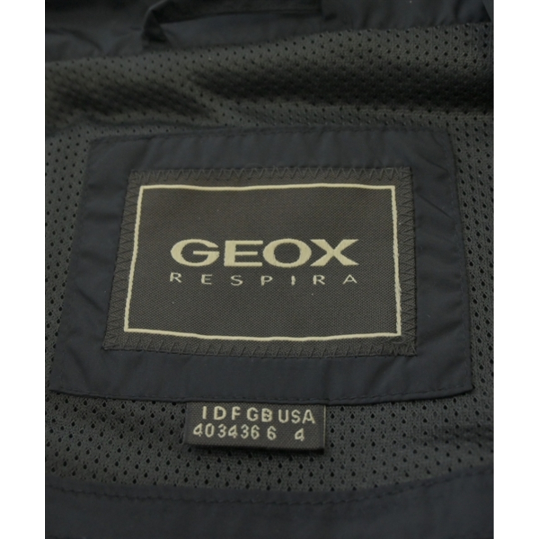 GEOX(ジェオックス)のGEOX ジェオックス ダウンコート 36(S位) 黒 【古着】【中古】 レディースのジャケット/アウター(ダウンコート)の商品写真