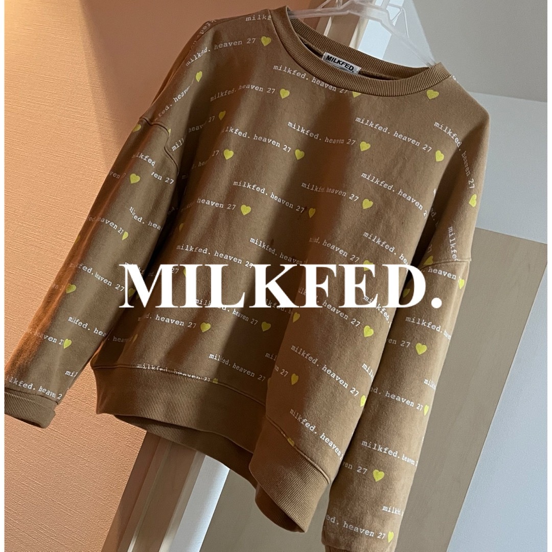 MILKFED.(ミルクフェド)のMILKFED.ロゴたくさんトレーナー レディースのトップス(トレーナー/スウェット)の商品写真