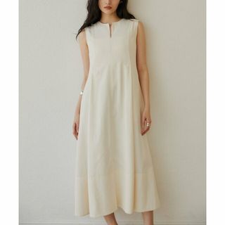 エメルリファインズ(EMMEL REFINES)の【OFF WHITE】<EMMEL REFINES>EM ブッチャー 2WAY ノースリーブ ワンピース(ロングワンピース/マキシワンピース)