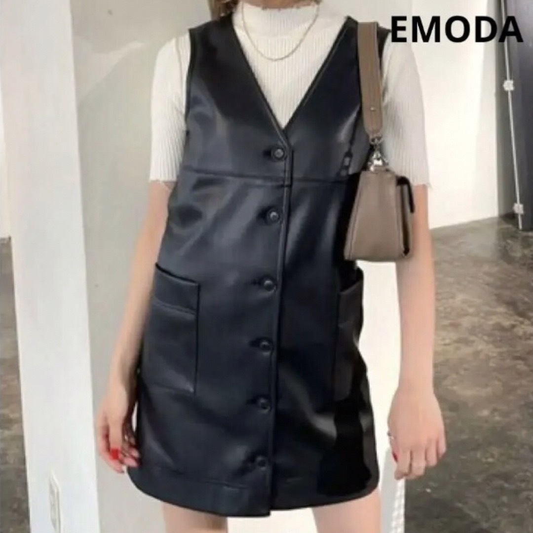 EMODA(エモダ)のEMODA 2WAYボクシーフェイクレザーワンピース ブラック レディースのワンピース(ミニワンピース)の商品写真