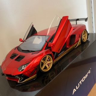 ランボルギーニ アヴェンタドール LBWK 1/18 リミテッド ミニカー 赤(ミニカー)