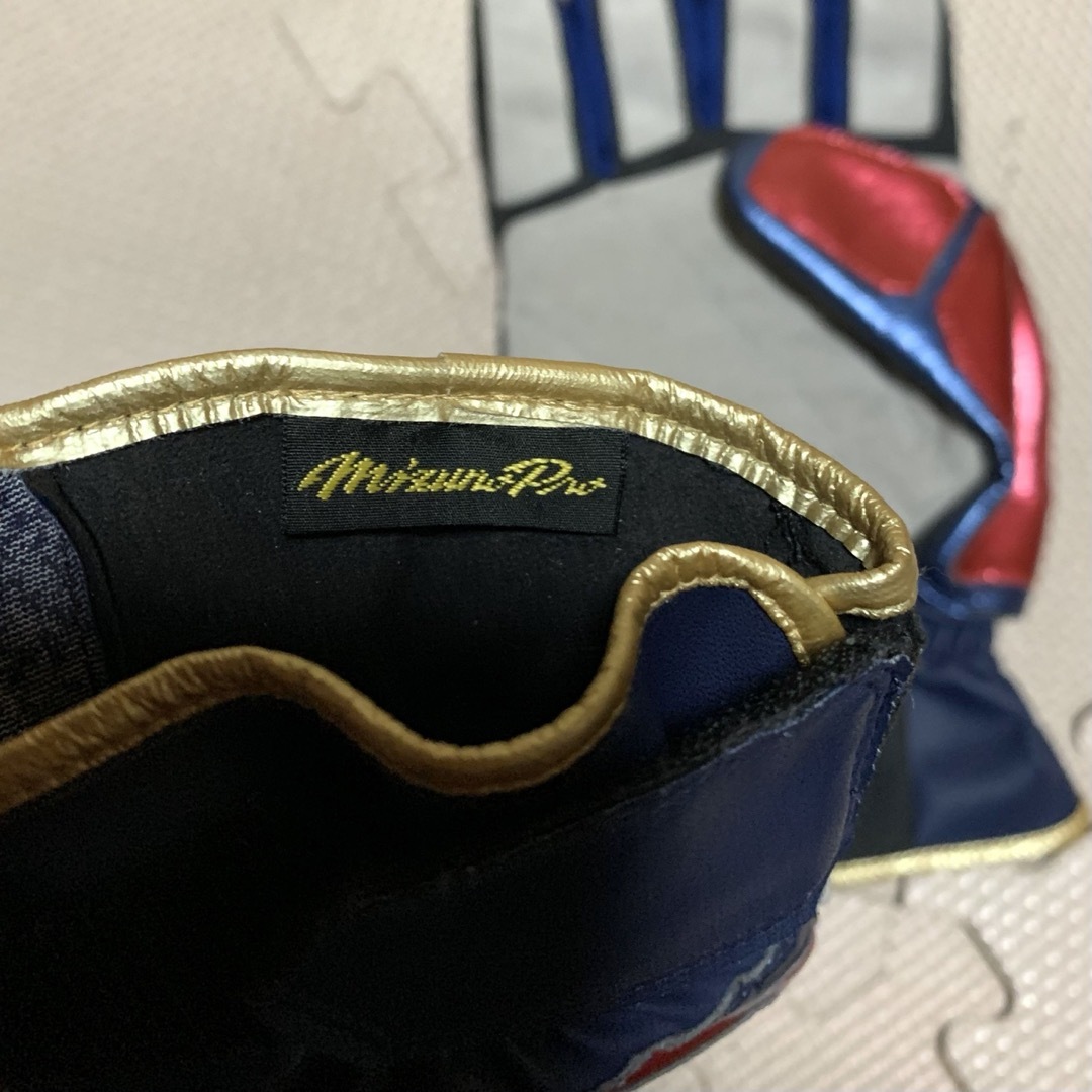 Mizuno Pro(ミズノプロ)のほぼ新品　ミズノプロ　走塁用手袋　フリーサイズ スポーツ/アウトドアの野球(ウェア)の商品写真