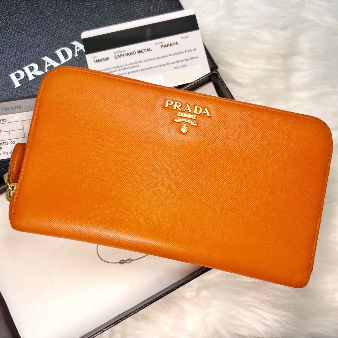 PRADA(プラダ)の完備品 美品 プラダ サファーノレザー 長財布 ラウンド オレンジ レディース レディースのファッション小物(財布)の商品写真