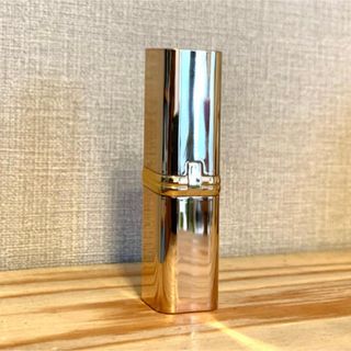 L'Oreal Paris - 定価2200円　ロレアルパリ   カラーリッシュ ルージュN 126