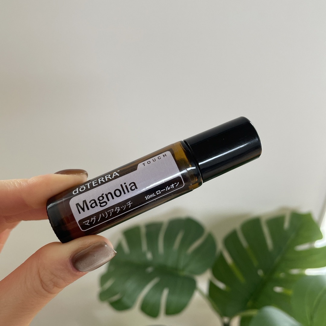 doTERRA(ドテラ)の本日発送🤍ドテラ マグノリアタッチ  コスメ/美容のリラクゼーション(エッセンシャルオイル（精油）)の商品写真