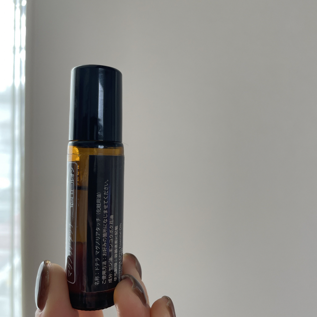 doTERRA(ドテラ)の本日発送🤍ドテラ マグノリアタッチ  コスメ/美容のリラクゼーション(エッセンシャルオイル（精油）)の商品写真