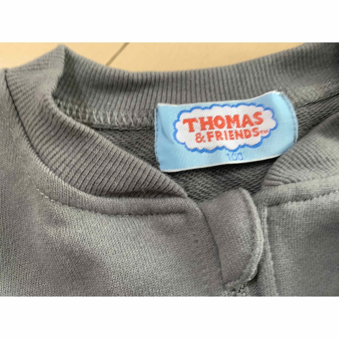 THOMAS(トーマス)の新品未使用 トーマス ブルゾン キッズ/ベビー/マタニティのキッズ服男の子用(90cm~)(ジャケット/上着)の商品写真