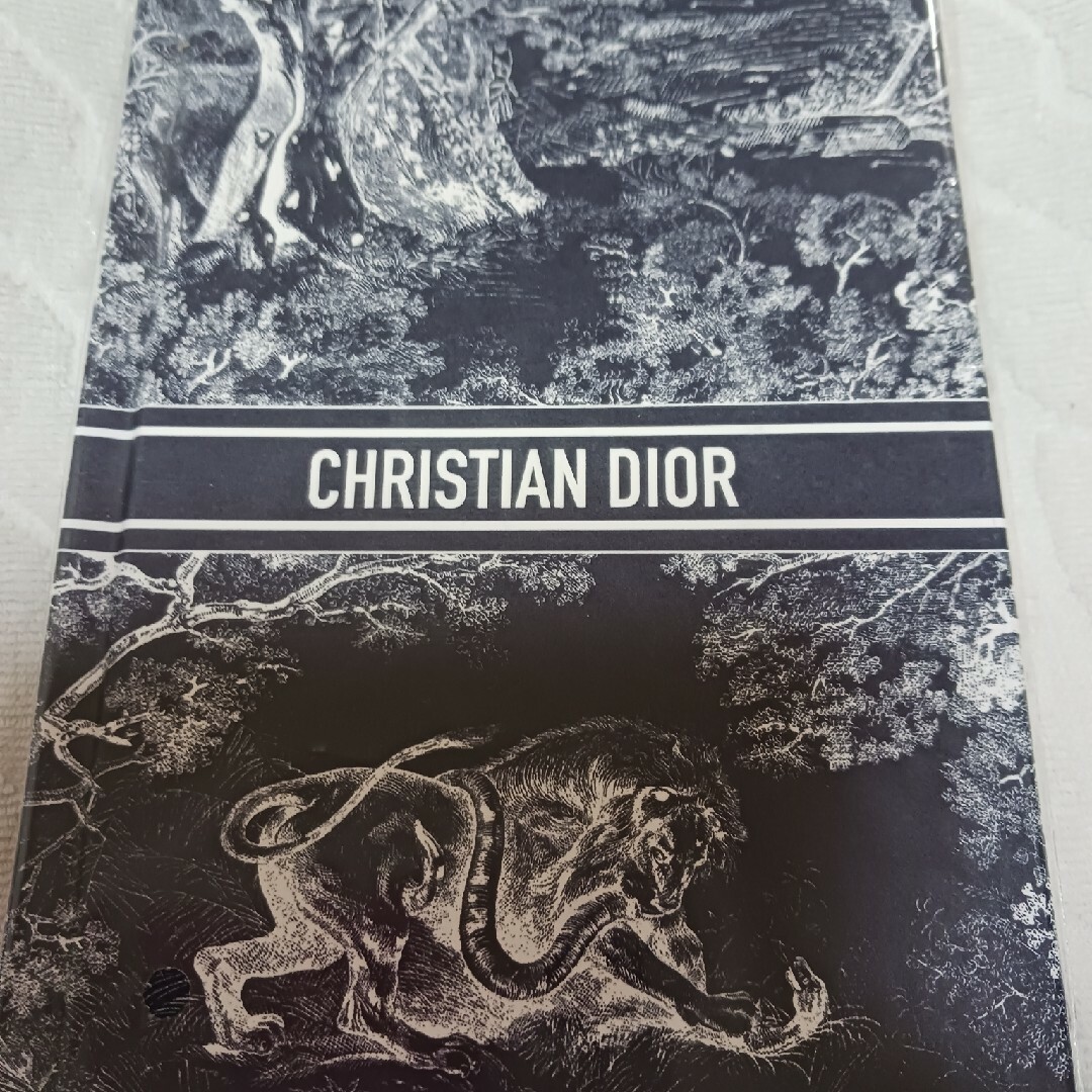 Christian Dior(クリスチャンディオール)のDiorノベルティーノート　新品未開封 エンタメ/ホビーのコレクション(ノベルティグッズ)の商品写真