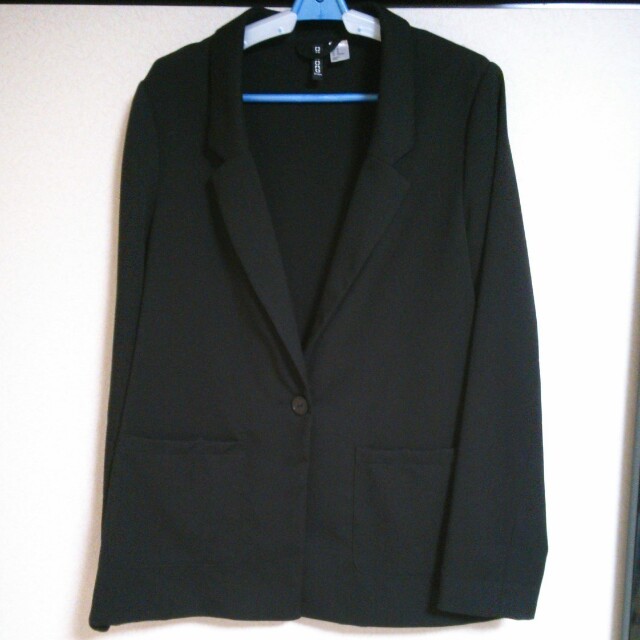 H&M(エイチアンドエム)のシンプル ジャケット 黒 <美品> レディースのジャケット/アウター(テーラードジャケット)の商品写真
