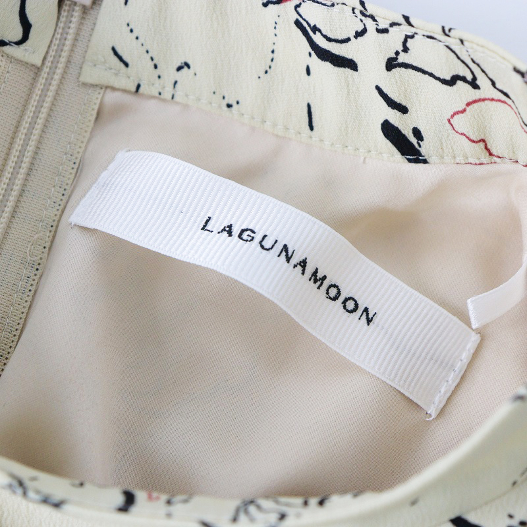 LagunaMoon(ラグナムーン)の美品 ラグナムーン LAGUNAMOON フラワーパターンカシュクールワンピース S/ベージュ 花柄 総柄 【2400013732635】 レディースのワンピース(その他)の商品写真