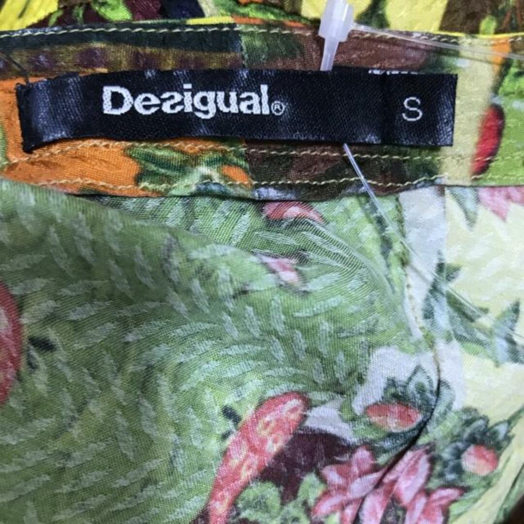 DESIGUAL(デシグアル)のDesigual(デシグアル) ワンピース サイズS レディース - イエロー×イエローグリーン×マルチ Vネック/半袖/ひざ丈/花柄 レディースのワンピース(その他)の商品写真