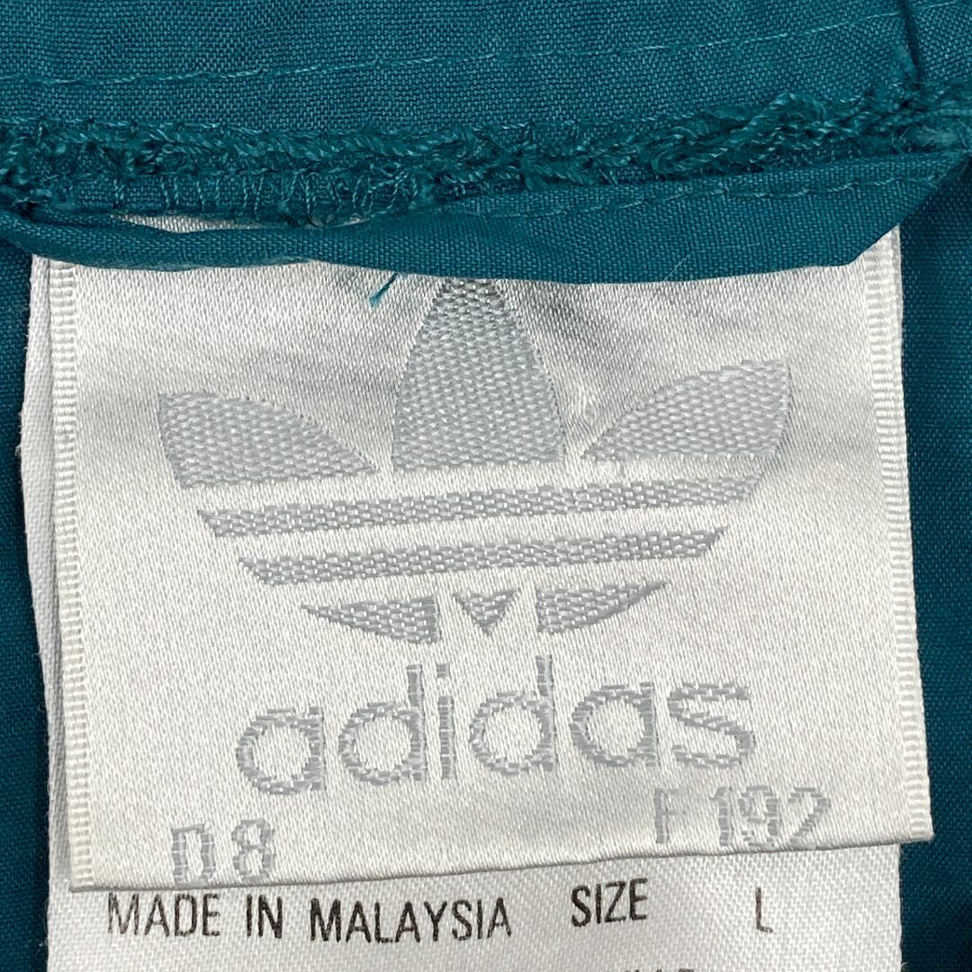 adidas(アディダス)のadidas  アノラックジャケット センターロゴ　刺繍 90年代 銀タグ メンズのトップス(パーカー)の商品写真