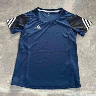 アディダス(adidas)のadidas (Tシャツ(半袖/袖なし))