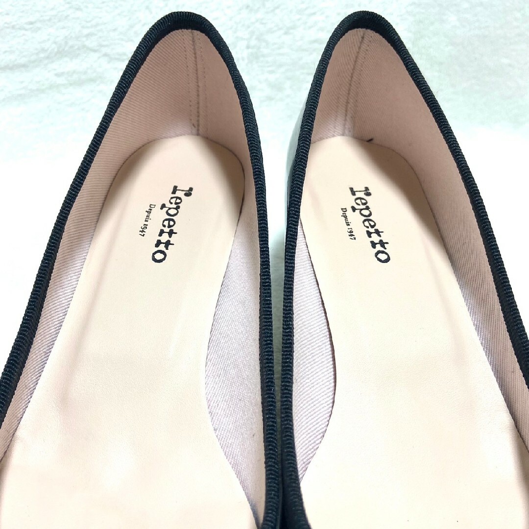 repetto(レペット)の新品未使用　レペット　ヒール　エナメル　パンプス　ブラック　40 レディースの靴/シューズ(ハイヒール/パンプス)の商品写真