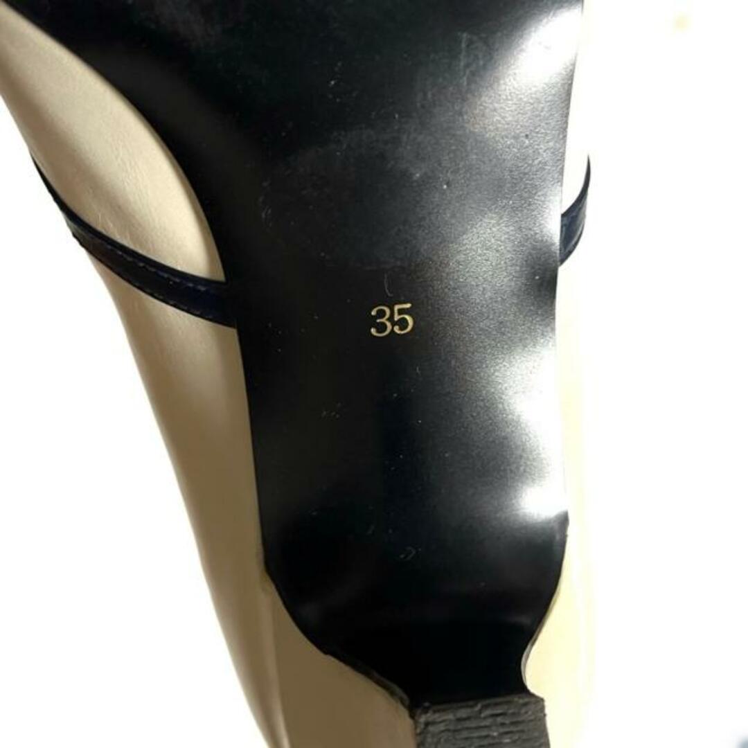Saint Laurent(サンローラン)のYvesSaintLaurent(イヴサンローラン) パンプス 35 レディース - 白×黒 レザー レディースの靴/シューズ(ハイヒール/パンプス)の商品写真