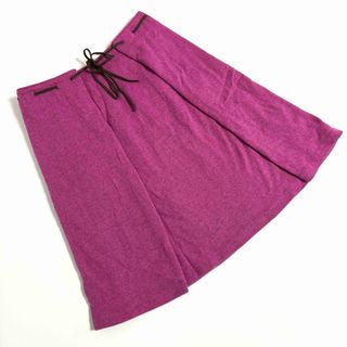 ● MAITRESSE  ニットスカート 9号 未着用品 日本製 ●(ひざ丈スカート)