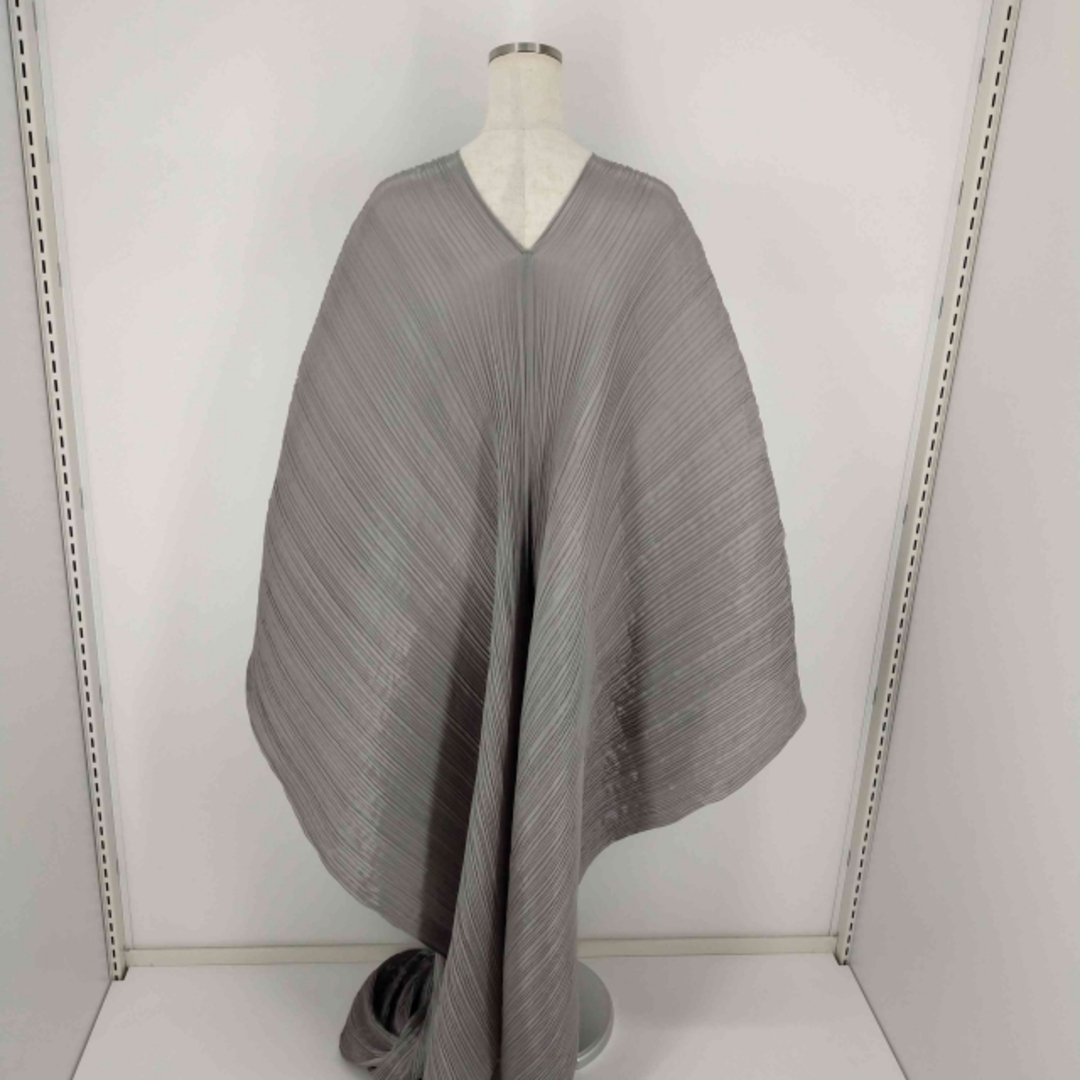 PLEATS PLEASE ISSEY MIYAKE(プリーツプリーズイッセイミヤケ)のPLEATS PLEASE ISSEY MIYAKE(プリーツプリーズイッセイミ レディースのワンピース(その他)の商品写真