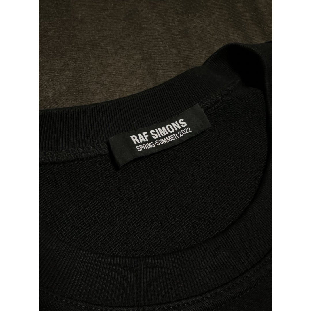 RAF SIMONS(ラフシモンズ)のRaf Simons Damaged Sweatshirt Black メンズのトップス(スウェット)の商品写真