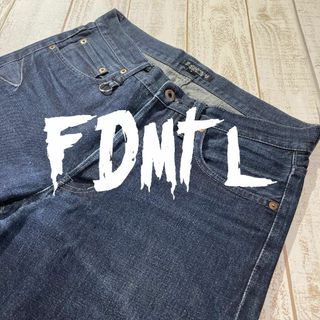 ファンダメンタル(FDMTL)の希少【Fundamental】ファンダメンタル ストレートデニムパンツ Sサイズ(デニム/ジーンズ)