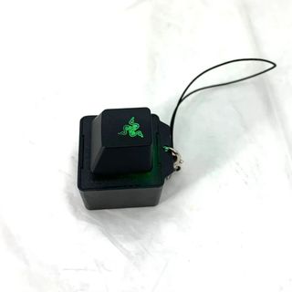 レイザー(Razer)の【2点】Razer (レイザー) メカニカル キーキャップチェーン Black (PCパーツ)