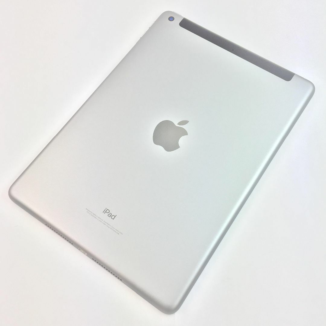 iPad(アイパッド)の【B】iPad（第6世代）/32GB/354887095040046 スマホ/家電/カメラのスマートフォン/携帯電話(スマートフォン本体)の商品写真