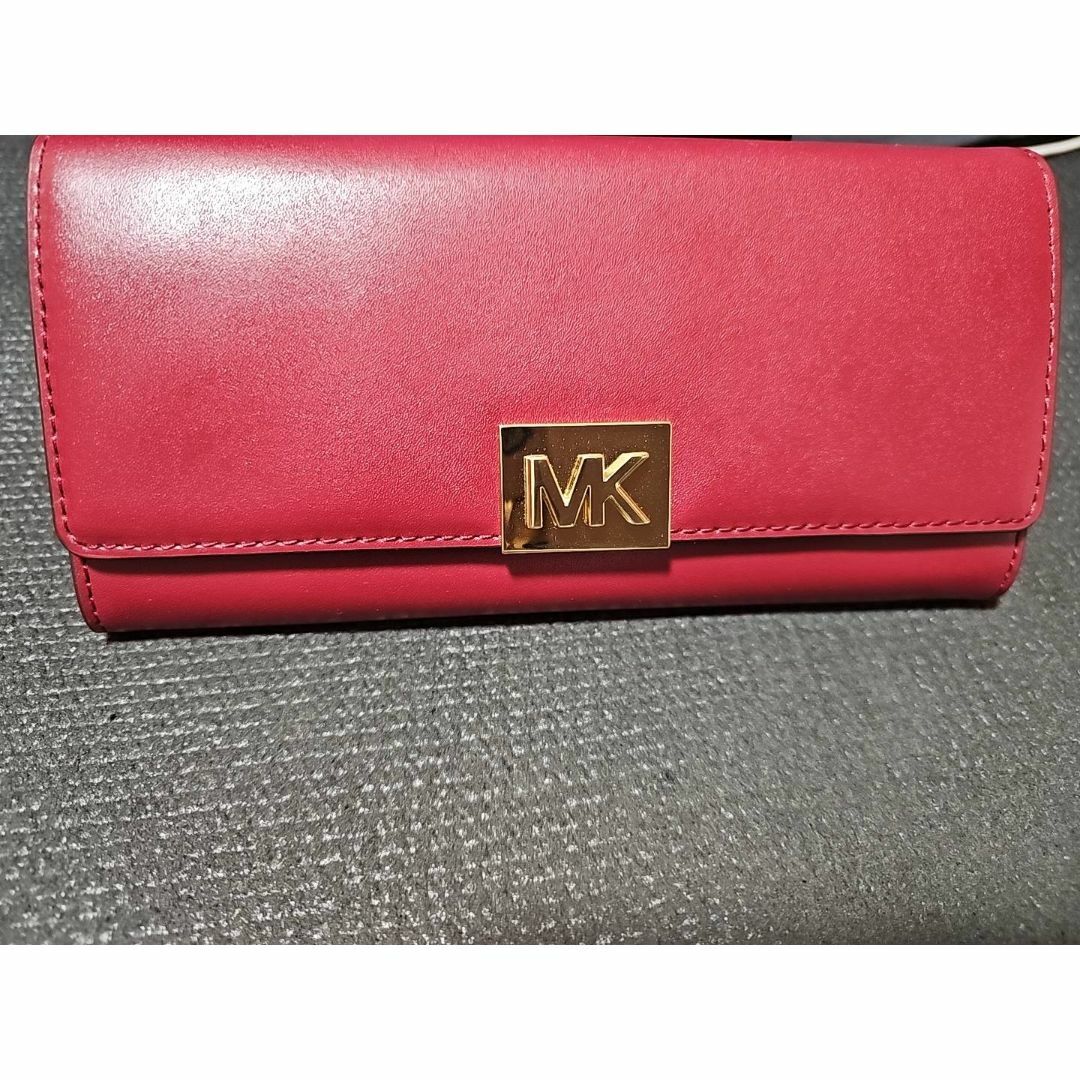 Michael Kors(マイケルコース)の新品未使用　マイケルコース　マルベリー　長財布　 レディースのファッション小物(財布)の商品写真