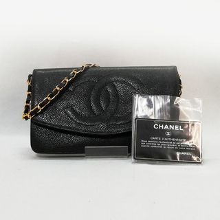 シャネル(CHANEL)の【良品】CHANEL（シャネル）　キャビアスキン　二つ折り長財布　黒　ショルダー(財布)