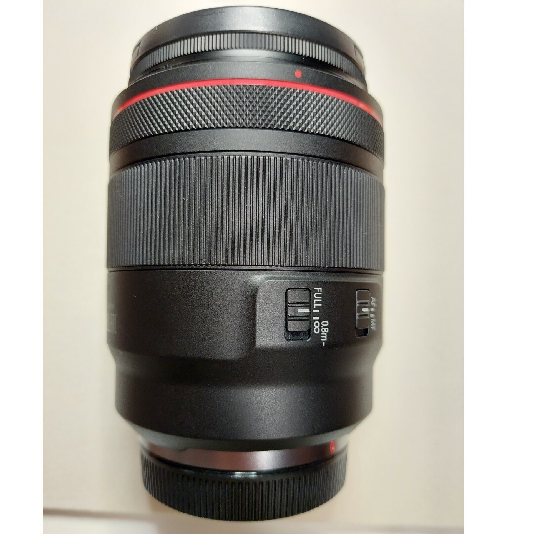 Canon(キヤノン)の【美品】Canon　RF50mm F1.2L USM スマホ/家電/カメラのカメラ(レンズ(単焦点))の商品写真