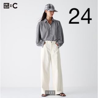 ユニクロ(UNIQLO)のユニクロ C ワイドストレートジーンズ オフホワイト 24(デニム/ジーンズ)