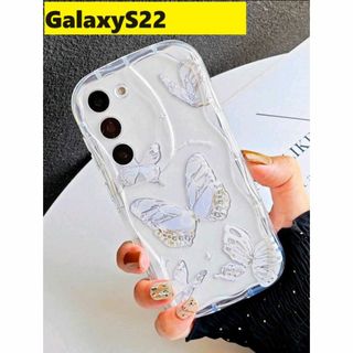 ギャラクシー(Galaxy)のGalaxyS22 ウェーブ なみなみ　蝶々プリント Galaxyケース(Androidケース)