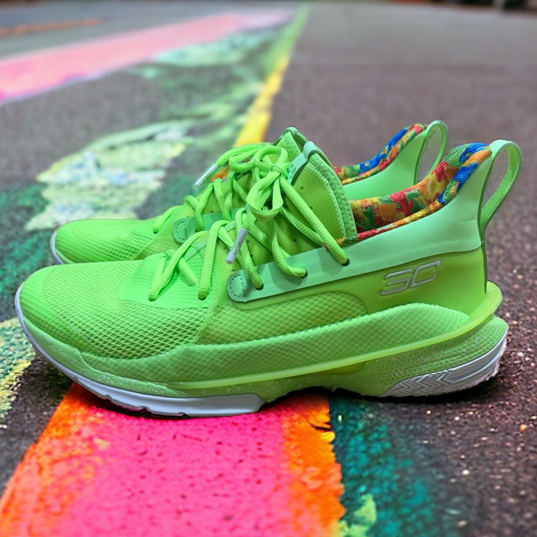 UNDER ARMOUR - UnderArmour Curry 7 Sour Patch Kids Limeの通販 by