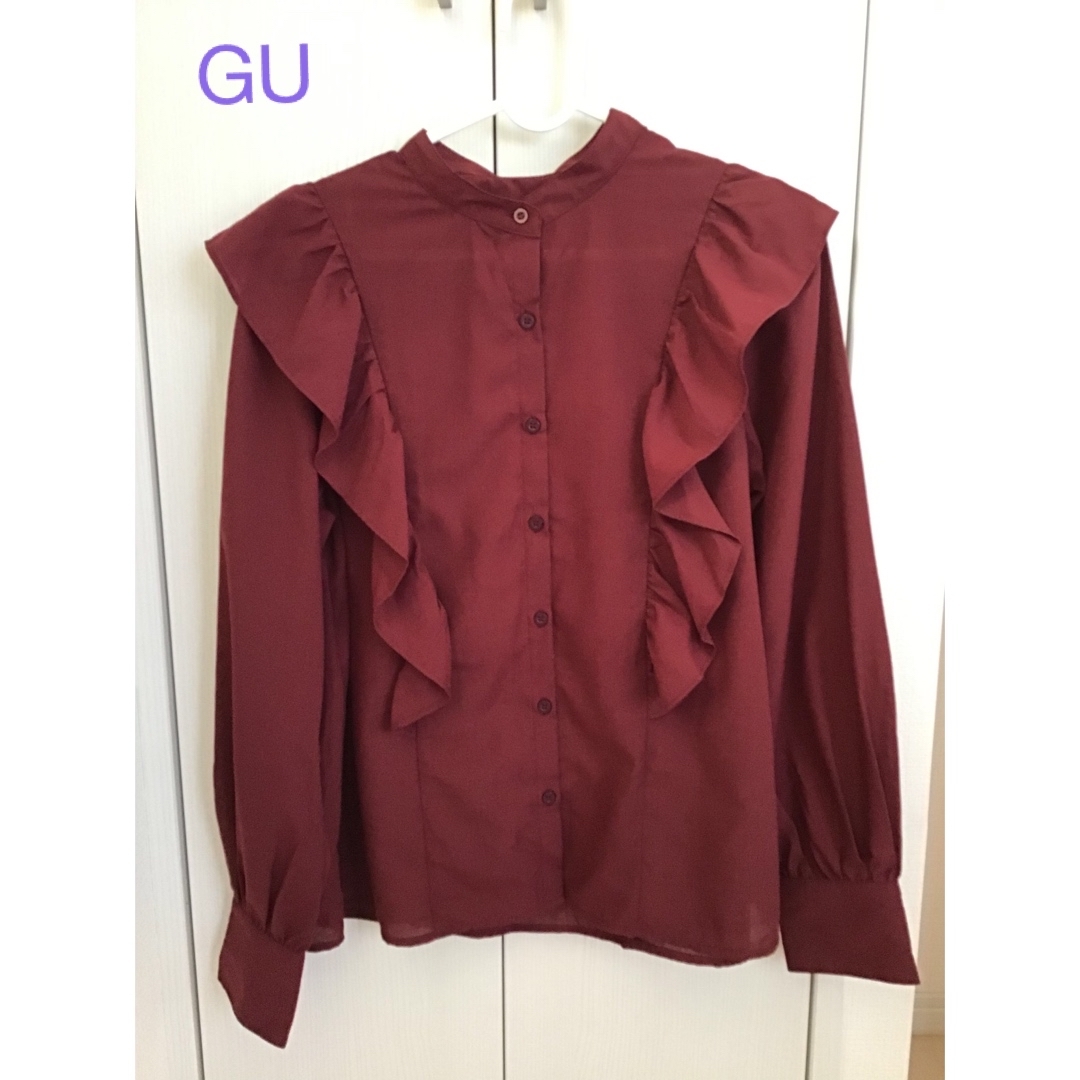 GU(ジーユー)のGU ジーユー　ブラウス　長袖　フリル付き レディースのトップス(シャツ/ブラウス(長袖/七分))の商品写真