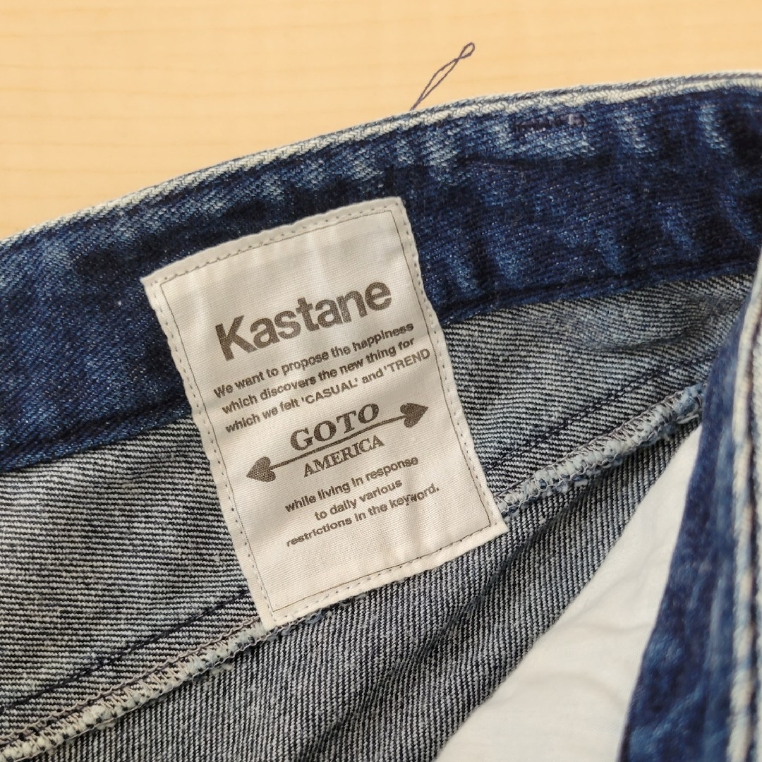 Kastane(カスタネ)のKastane デニムショートパンツ M レディースのパンツ(ショートパンツ)の商品写真