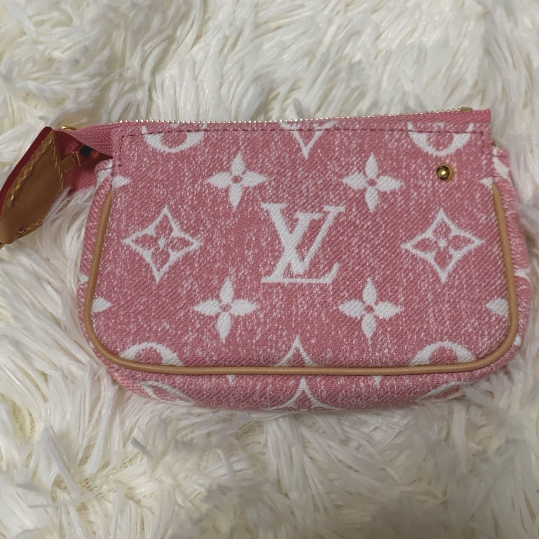 LOUIS VUITTON(ルイヴィトン)のルイ ヴィトン モノグラム ジャガード マイクロ ポシェット アクセソワール レディースのファッション小物(コインケース)の商品写真