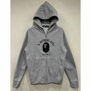 アベイシングエイプ(A BATHING APE)の＊アベイシングエイプ A BATHING APE ロゴ フロントプリント ダブル(パーカー)