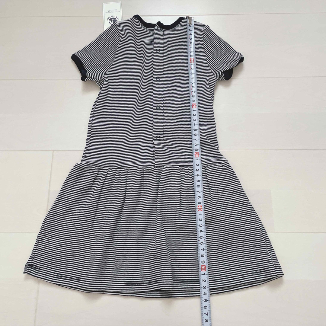 PETIT BATEAU(プチバトー)のなつこ様専用！プチバトー　2×2リブ編みミラレ半袖ワンピース　36m キッズ/ベビー/マタニティのキッズ服女の子用(90cm~)(ワンピース)の商品写真