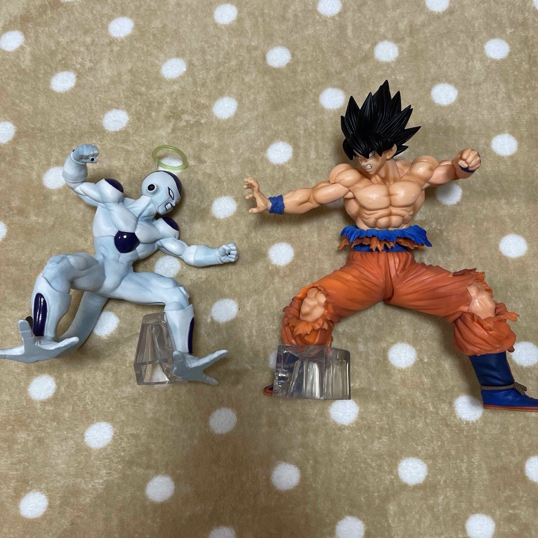 BANDAI(バンダイ)の一番くじ ドラゴンボール VSオムニバスZ A賞 孫悟空＆フリーザフィギュア エンタメ/ホビーのフィギュア(アニメ/ゲーム)の商品写真