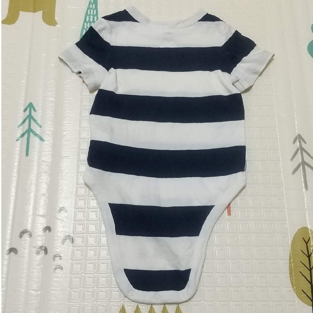 babyGAP(ベビーギャップ)のbabyGAPロンパース キッズ/ベビー/マタニティのベビー服(~85cm)(ロンパース)の商品写真