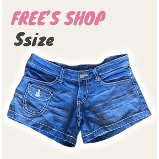 FREE'S SHOP - 【FREE’S SHOP】デニム　ショートパンツ　Sサイズ