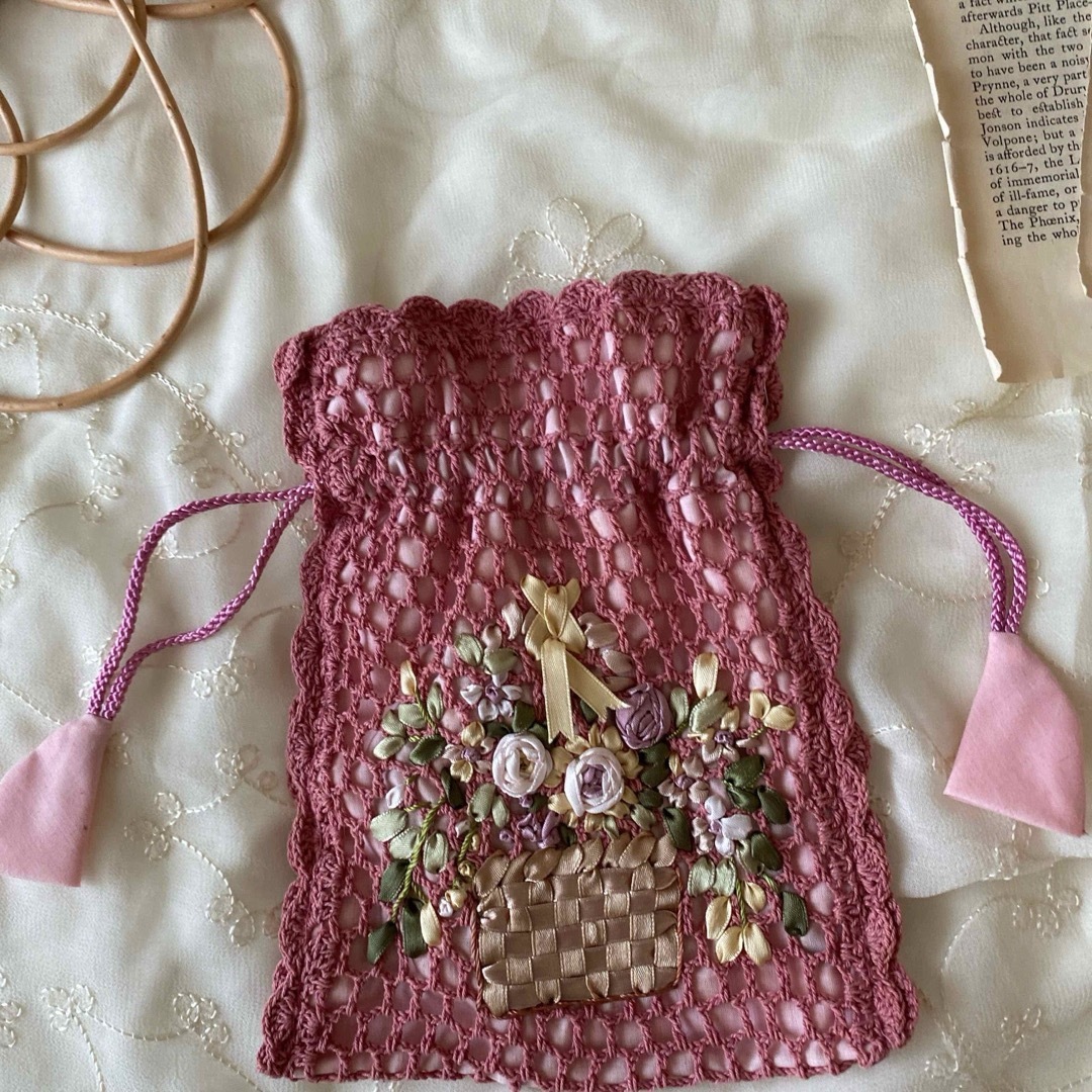 Grimoire(グリモワール)のvintageヴィンテージアンティークpink刺繍かぎ針レース編み巾着ポーチ レディースのファッション小物(ポーチ)の商品写真