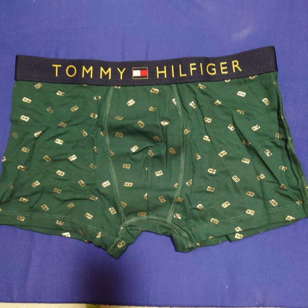 TOMMY HILFIGER(トミーヒルフィガー)のTOMMY HILFIGER　ボクサーパンツ＆靴下（M） メンズのアンダーウェア(ボクサーパンツ)の商品写真