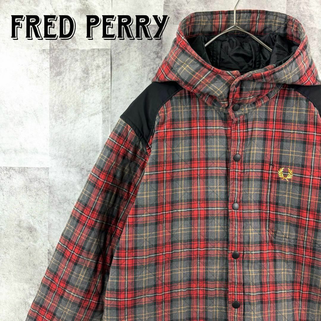 FRED PERRY(フレッドペリー)の美品フレッドペリー フーディージャケット チェック柄 エルボーパッチ レッドL メンズのジャケット/アウター(ブルゾン)の商品写真