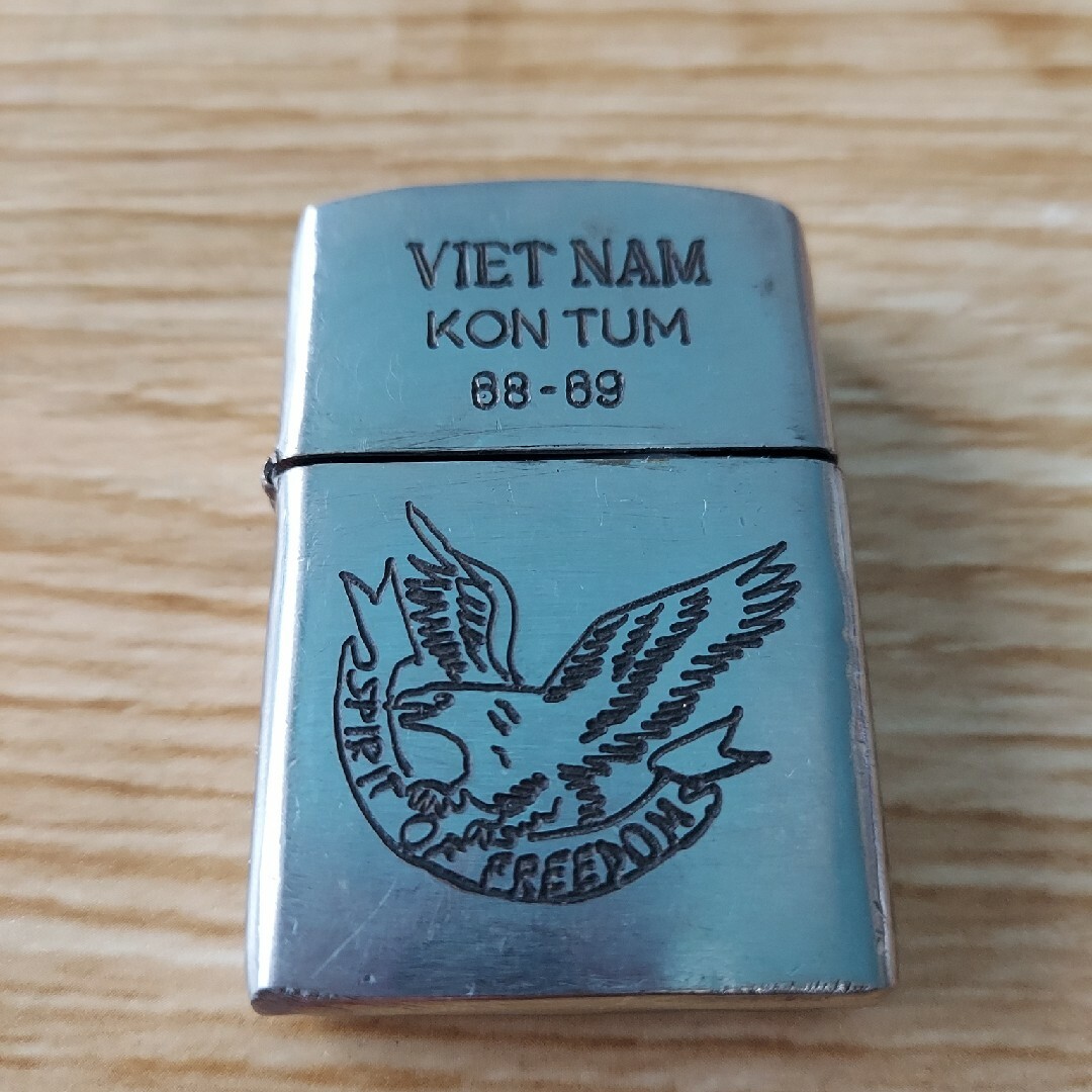 ZIPPO(ジッポー)のZIPPO VIETNAM イーグル メンズのファッション小物(タバコグッズ)の商品写真