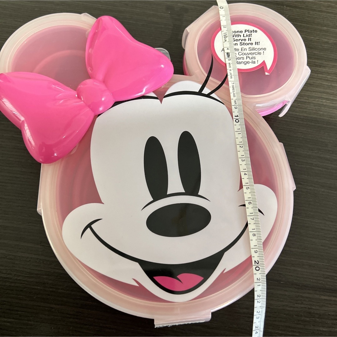 Disney(ディズニー)の新品未使用　レア　ディズニーお弁当箱　シリコンケース　可愛い　キッズ　親子兼用 インテリア/住まい/日用品のキッチン/食器(弁当用品)の商品写真